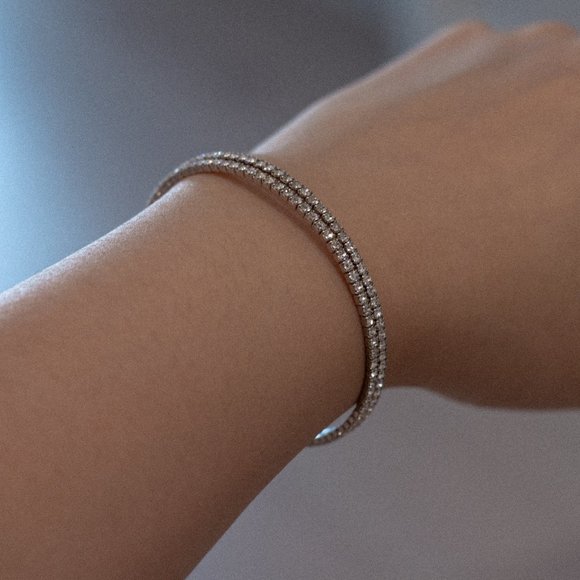 Caroline Mini Pavé Bracelet - Picture 2 of 6